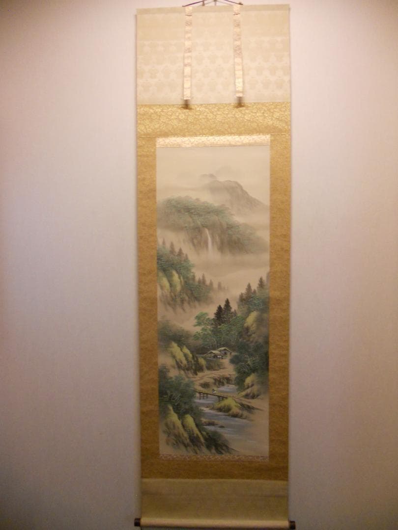 掛け軸 吉村舞堂 彩色山水 絹本 希少 軸装 茶道具 掛軸 風鎮付 美品 です。