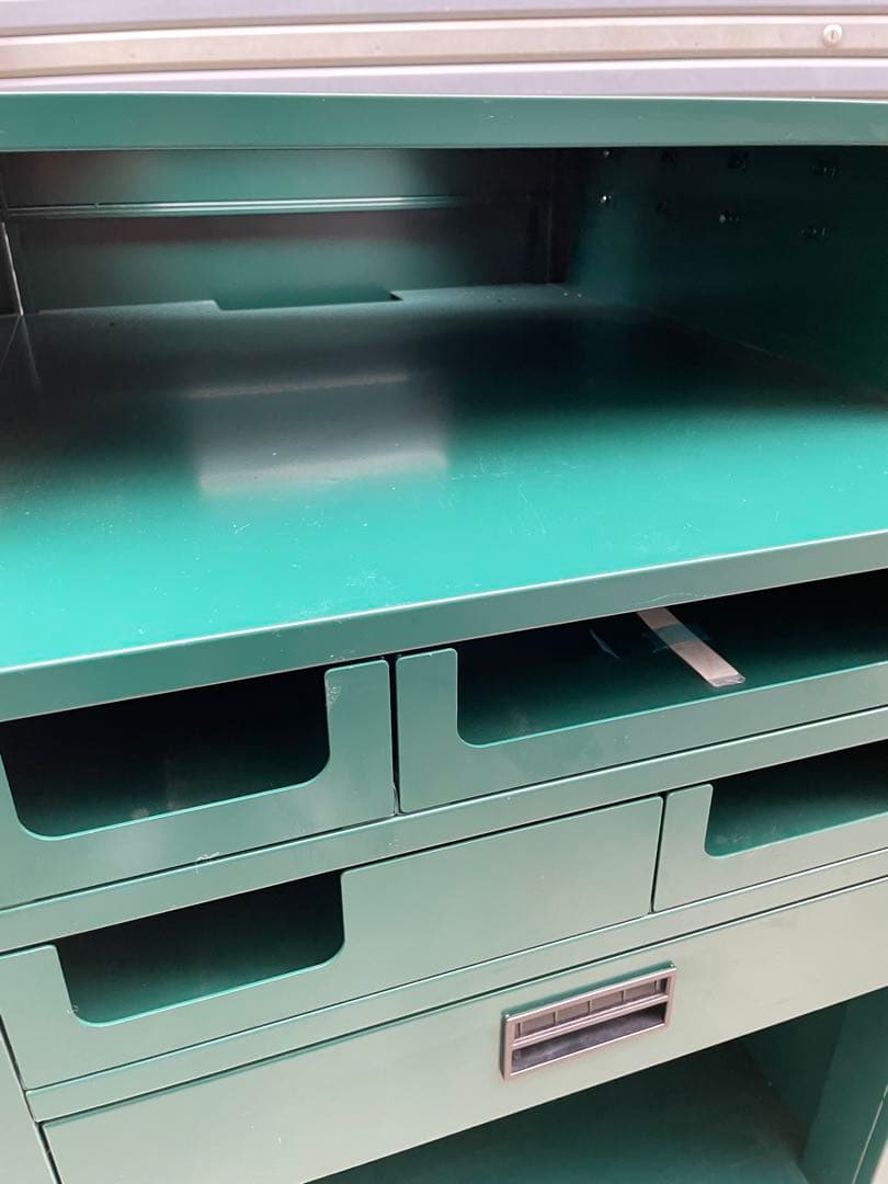 近隣配達可能　厚い鉄板　スチール製　レジ台　ツールキャビネット