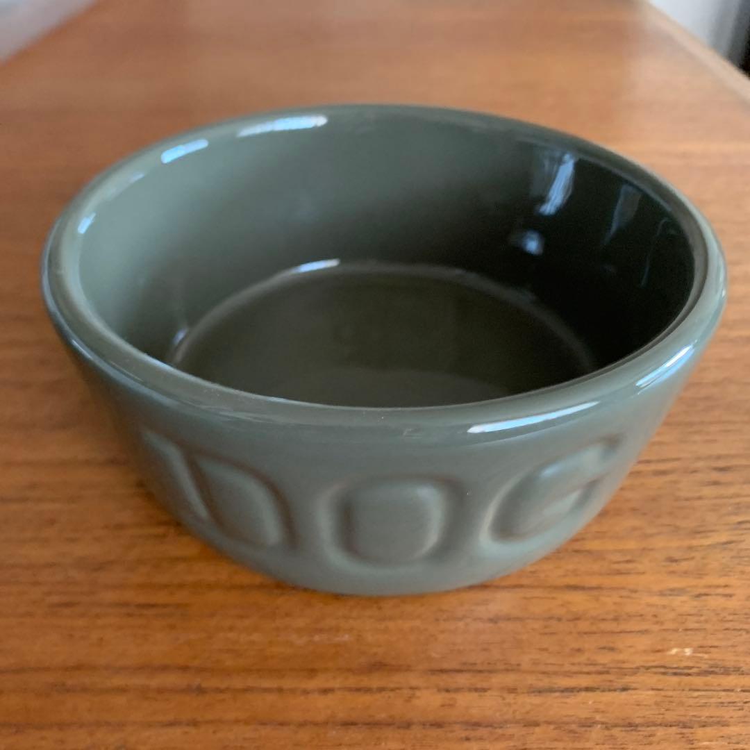 バウアーポッタリー Sサイズ ドッグボウル　シイタケ（茶系）