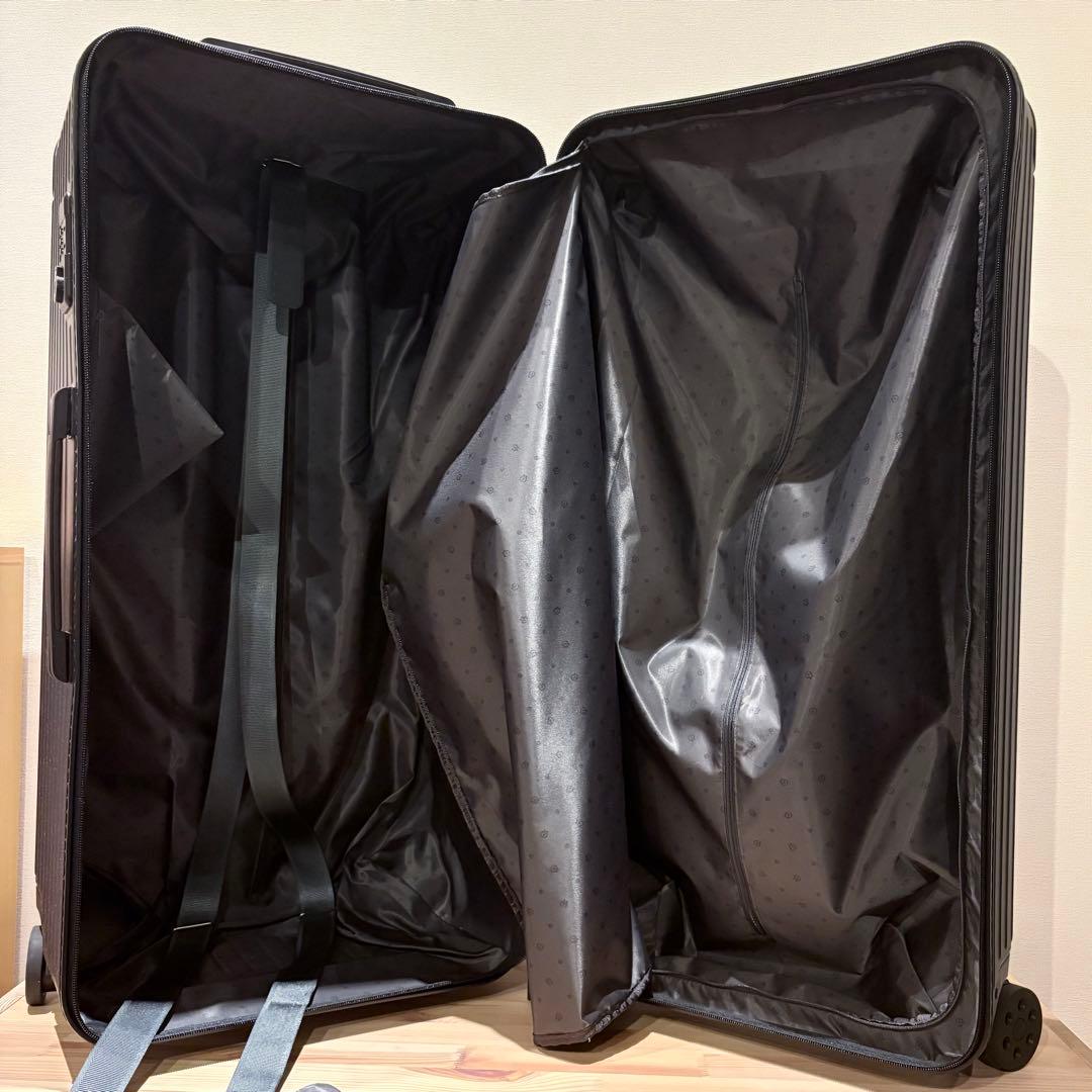 生涯保証　RIMOWA Essential Trunk Plus キャリケース