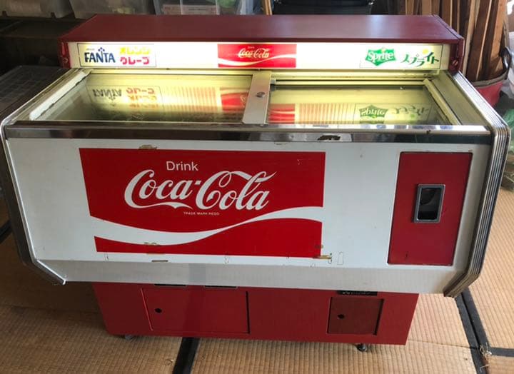 コカコーラ冷蔵ケース