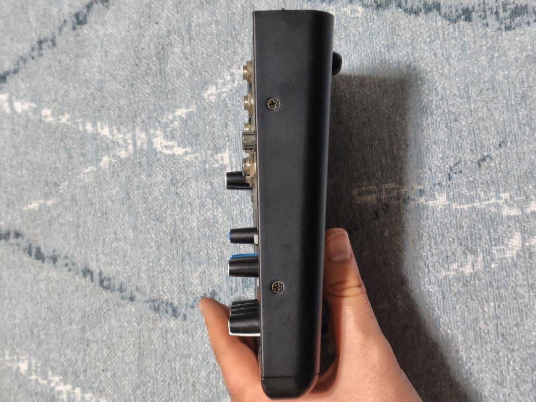 Mackie 402VLZ4 アナログミキサー