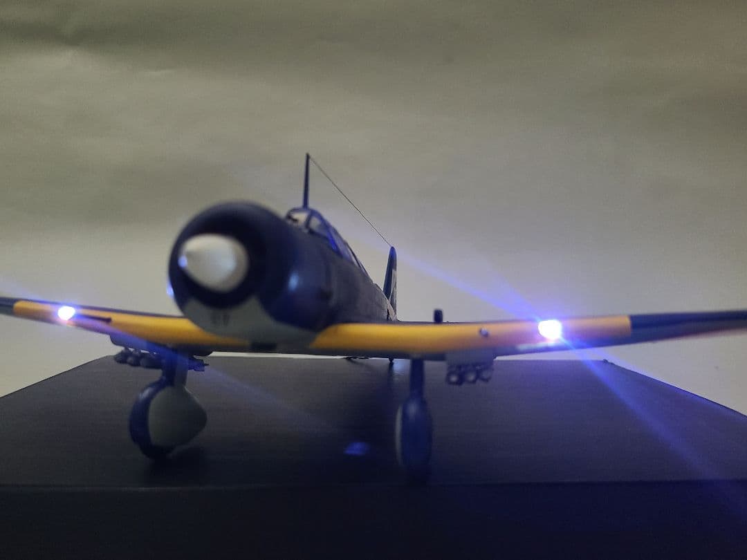 tomoya 九九式軍偵察機 リアルモーターライズ完成品