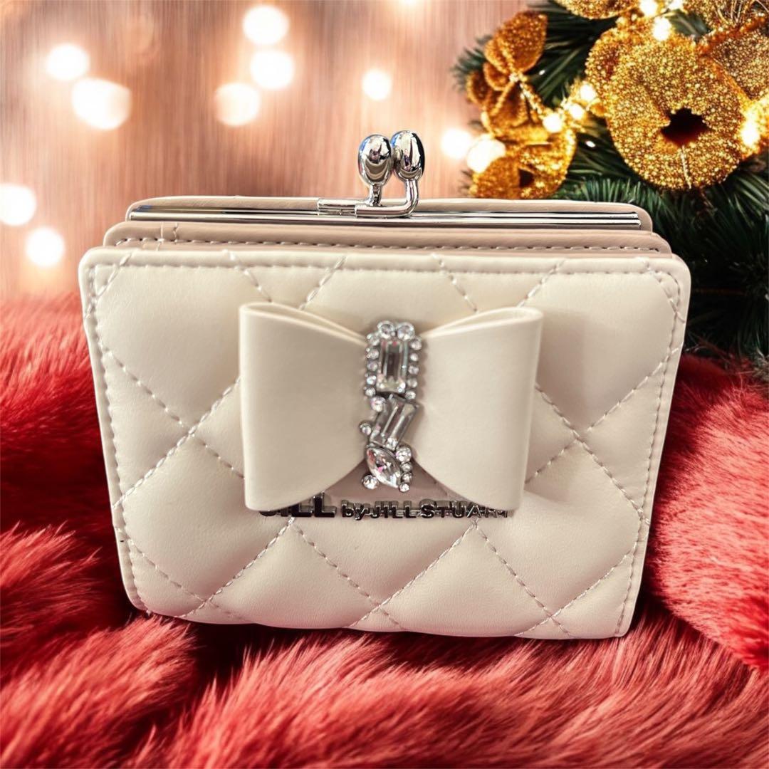 ジルスチュアート♡ビジュキルティング二つ折り財布☆新品