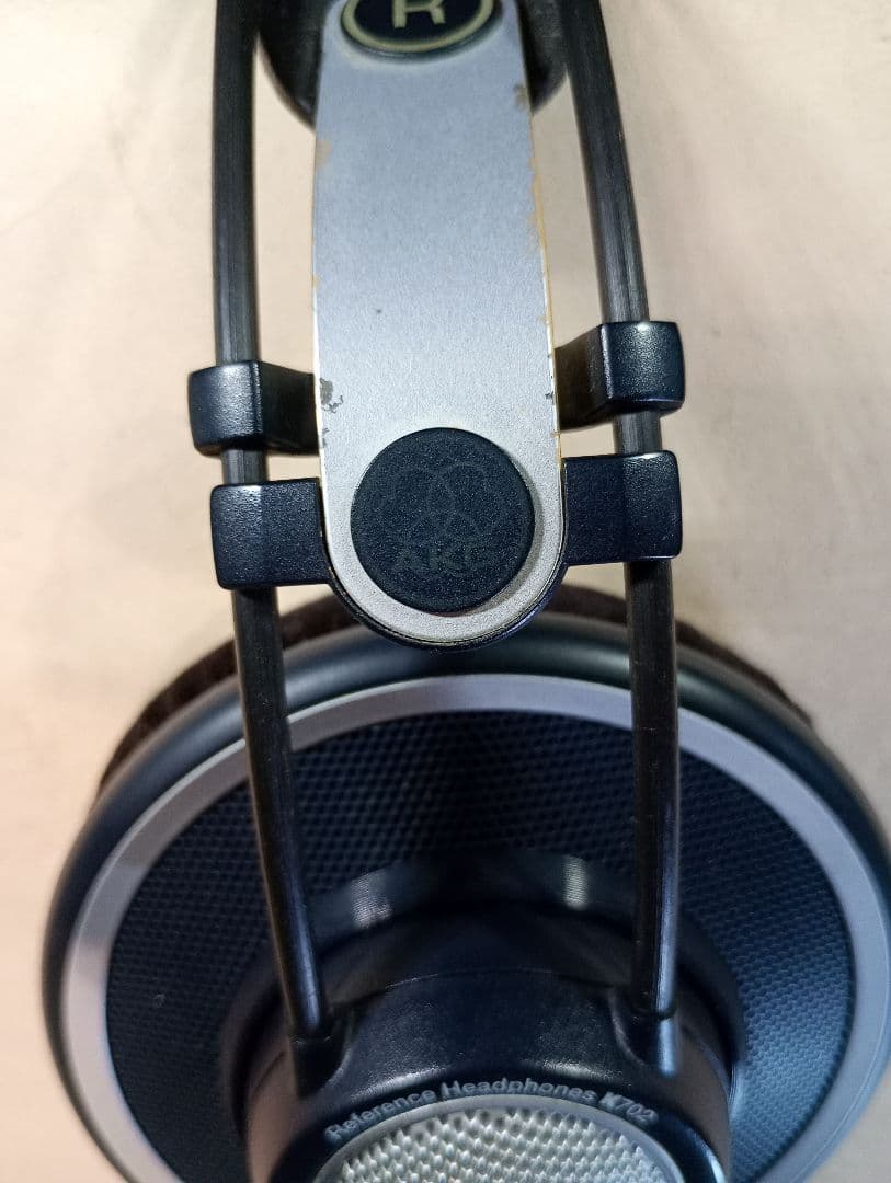 AKG K702 開放型ヘッドフォン(箱無し)