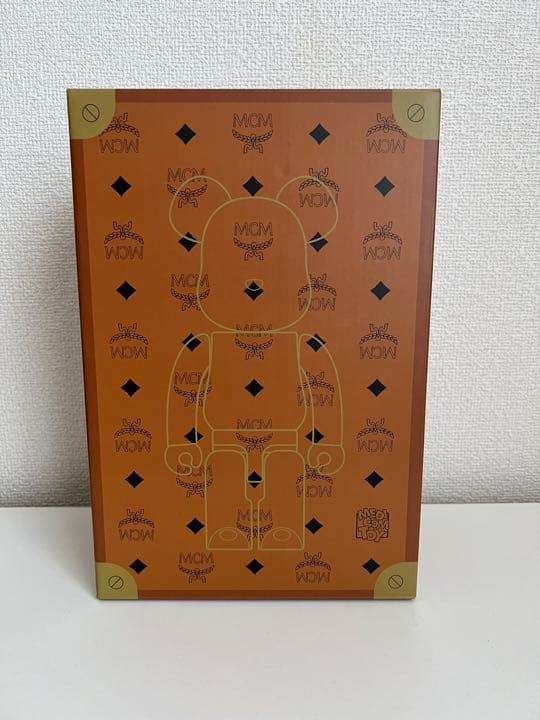 BE@RBRICK  MCMコラボ  400% 100%