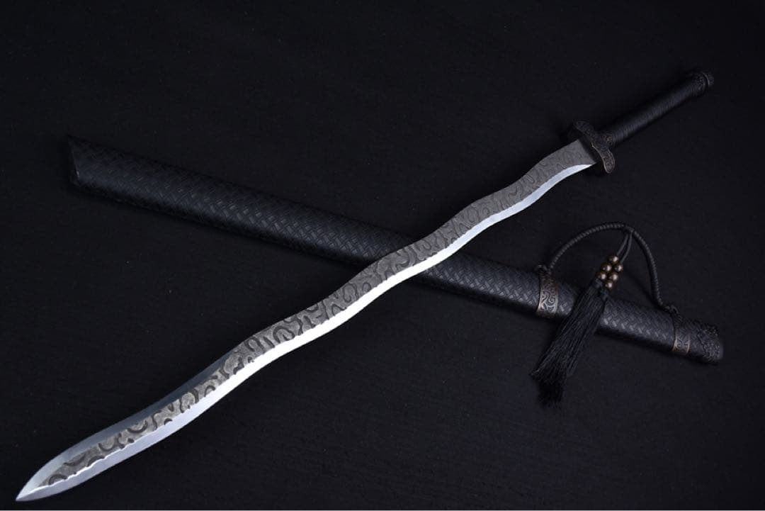 曲龍 模造刀 刀装具 日本刀 武具 鑑賞刀 居合刀 舞踊刀