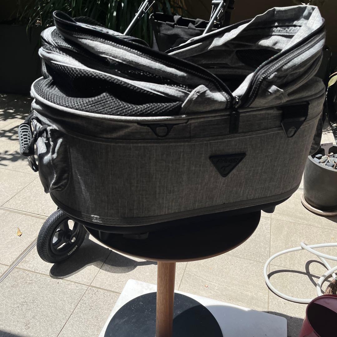 AIRBUGGY ペットカート グレー（限定カラー） 送料込み