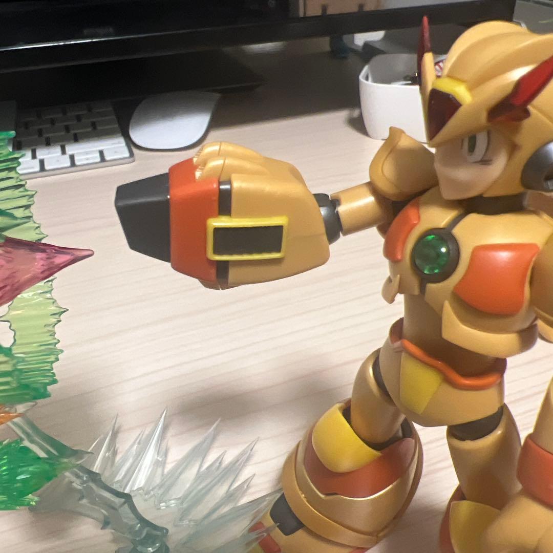 【組立済】コトブキヤ　ロックマンX マックスアーマー ハイパーチップVer.