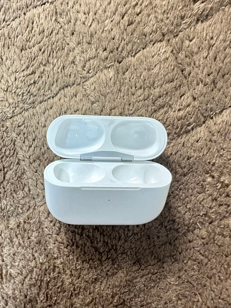 AirPods pro2 ケースのみ