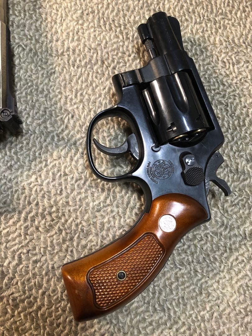 ジャンク2品安全 かねモデルガン＆ガスガン