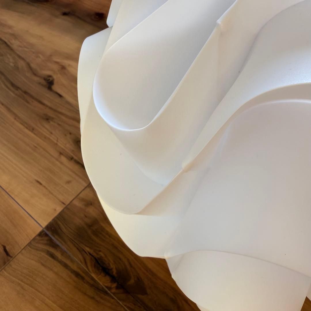 【美品】ペンダントライト 波状デザイン ホワイト