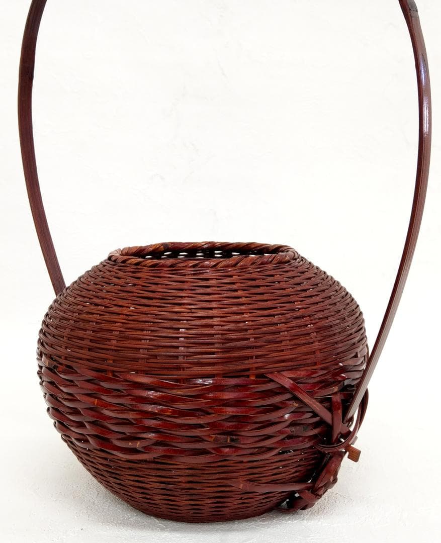 岡田節哉作 手付 籠花入 花器 茶道具 日展入選 日本工芸会推薦 昭和の竹工芸家