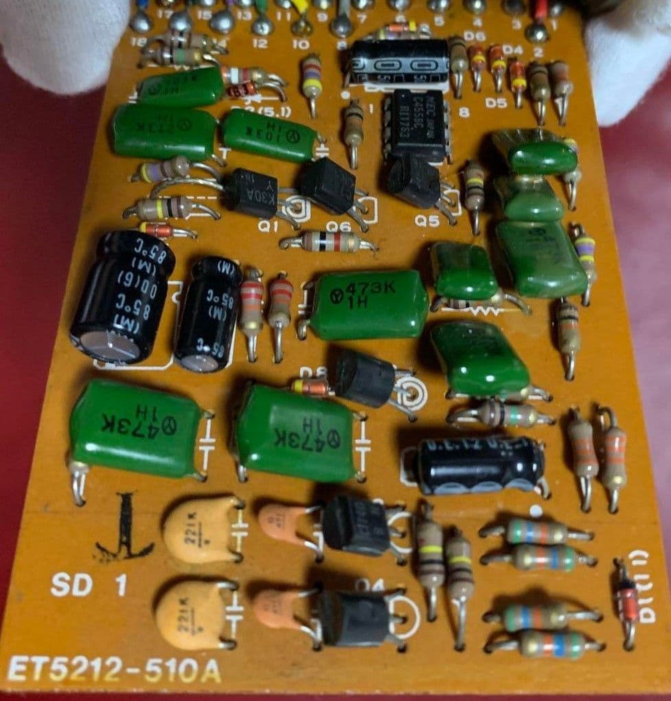 BOSS SD-1　発売初期1981年4月製レア商品