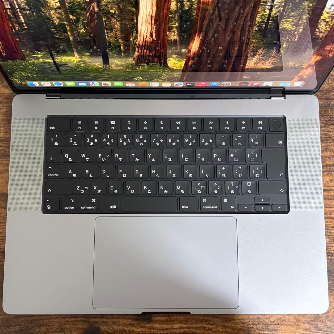 MacBook Pro 16インチ M1 Proメモリ32GB SSD512GB