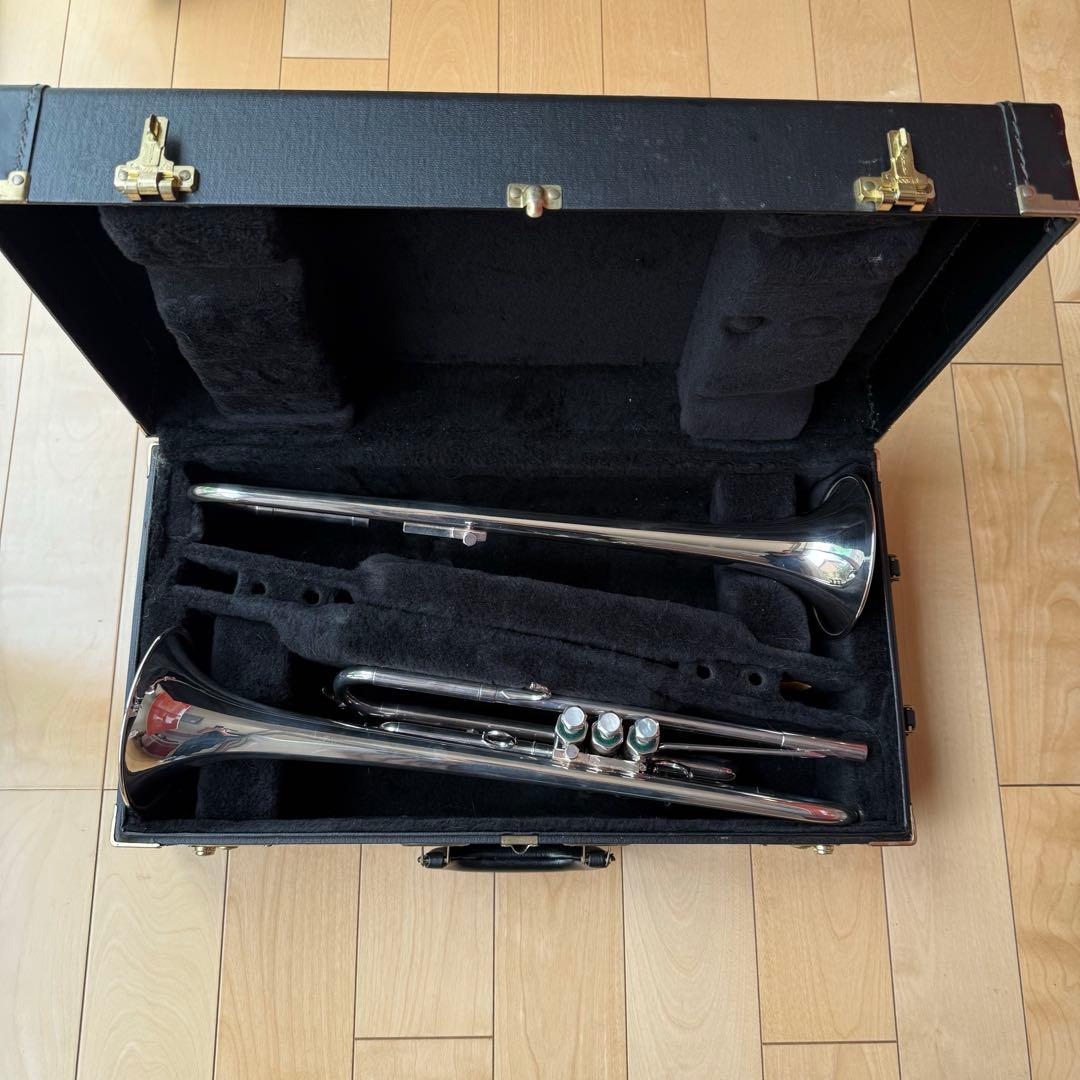 Schilke B6L 50周年モデル　ベリリウムベル替えベル付き　トランペット
