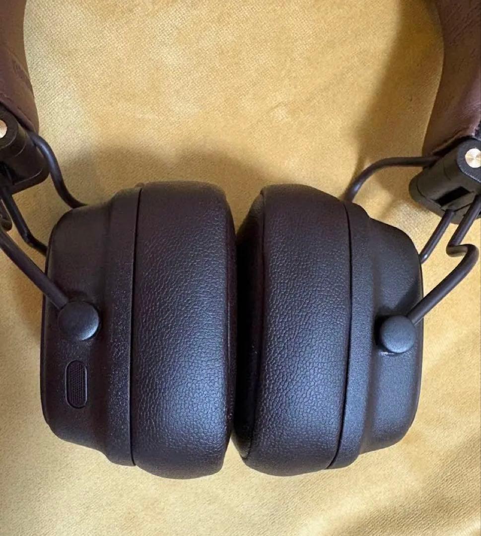 Marshall ワイヤレスヘッドホン Major V ブラウン