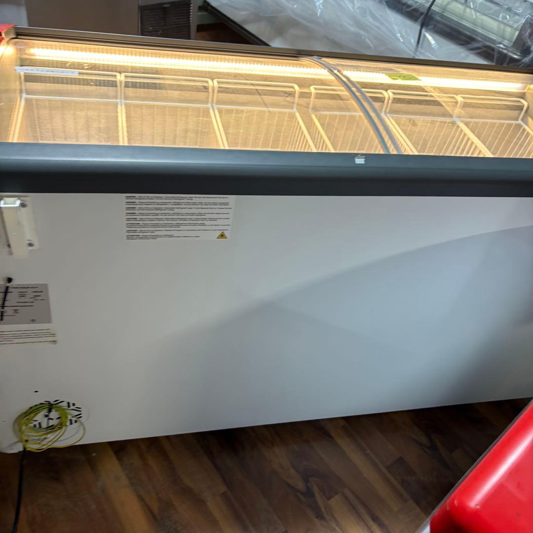 ②配送設置込み　カノウ冷機　冷凍ショーケース　Focus151-P　302L