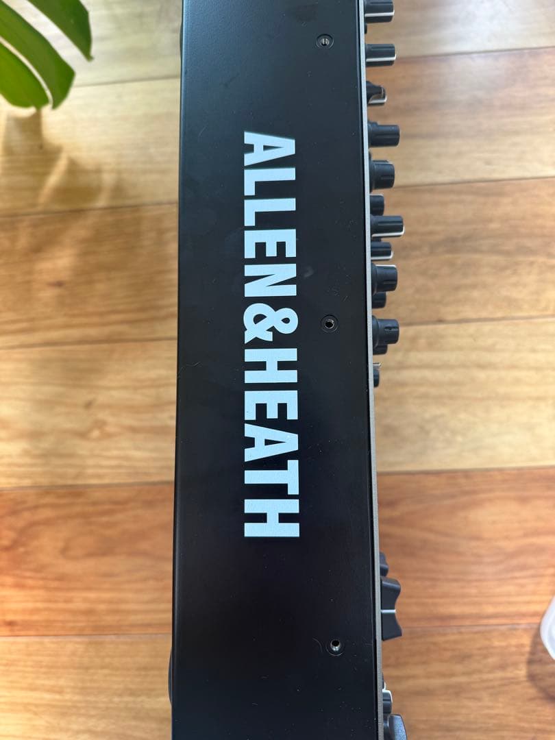 ALLEN&HEATH XONE:96 アナログミキサー