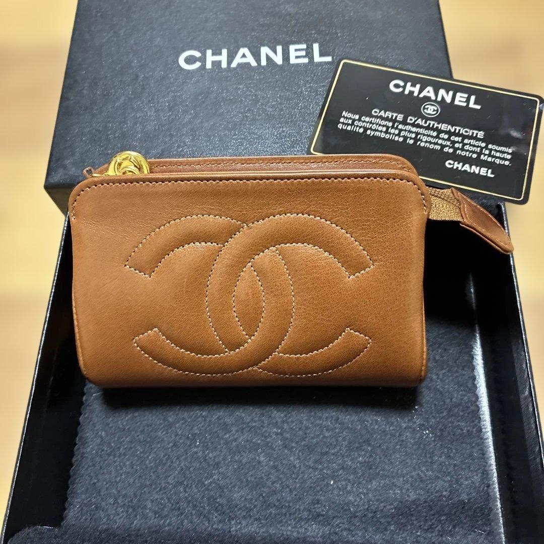 CHANEL ブラウン ポーチ　希少　未使用　難あり