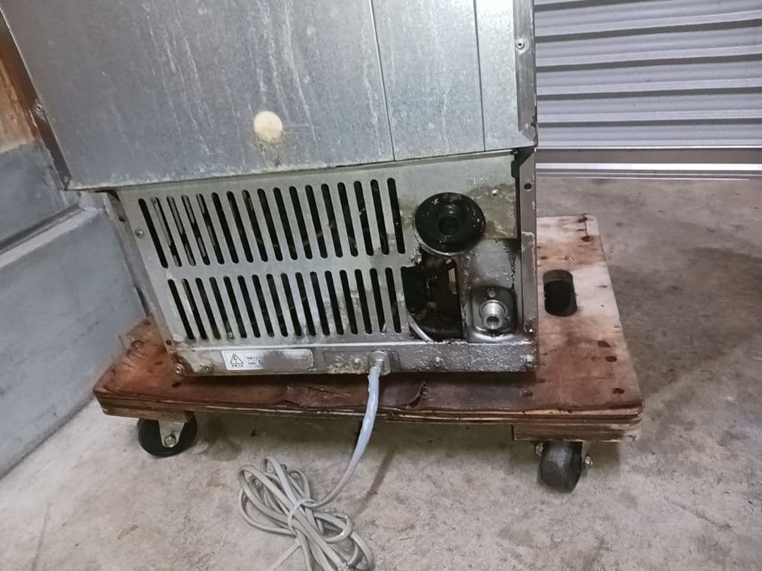 ホシザキ　業務用製氷機　IM-25M