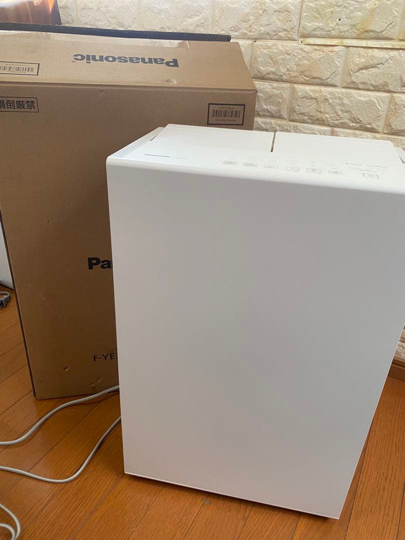 今日中早い者勝ち‼️Panasonic 衣類乾燥除湿機 F-YEX120B-W