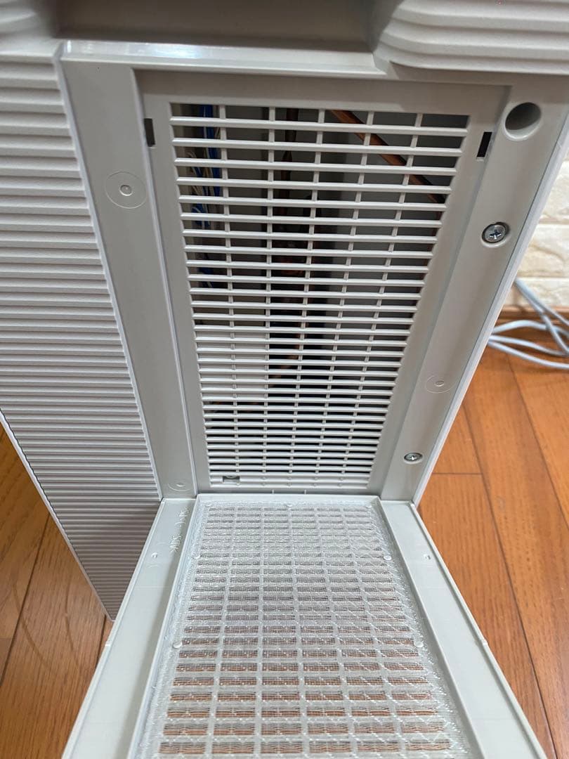 今日中早い者勝ち‼️Panasonic 衣類乾燥除湿機 F-YEX120B-W