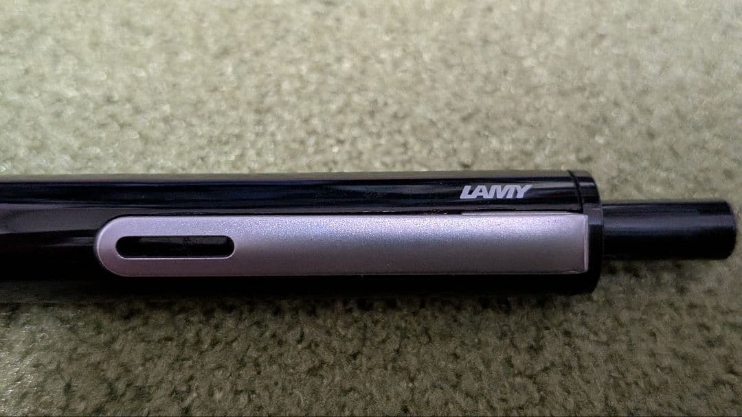 LAMY swift 樹脂モデル　廃番 ボールペン　ブラック