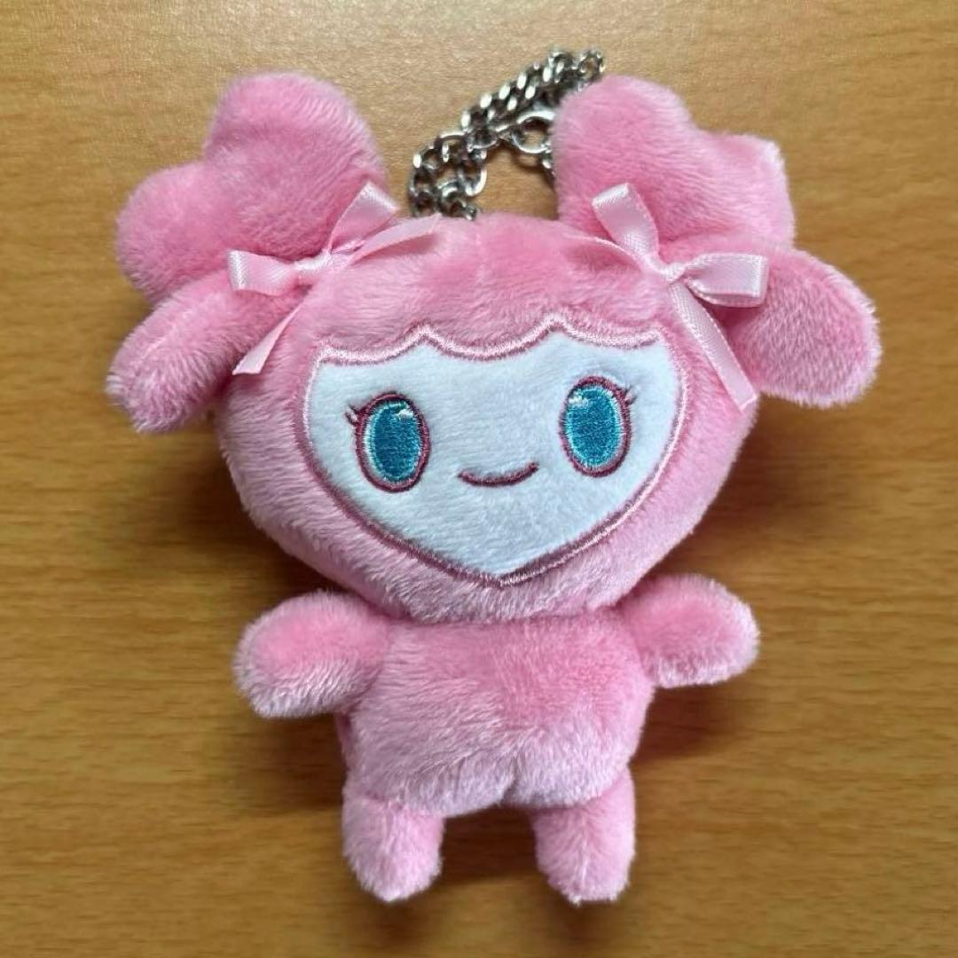 TWICE サンリオ バッグチャーム モモ モブリー マイメロディ 日本