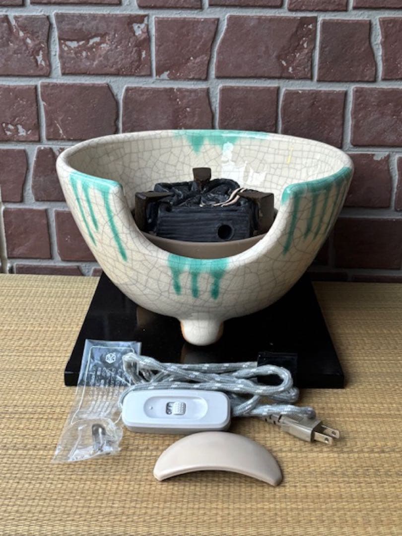 茶道具 野々田商店緑釉掛さつま織部紅鉢型風炉型電熱器炭型ヒーター香入敷板・紙箱付