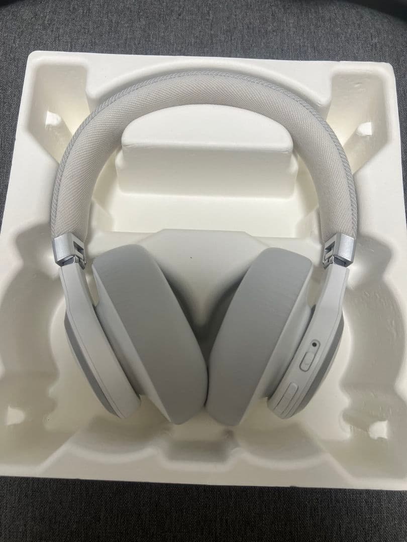 ヘッドホン JBL LIVE770nc