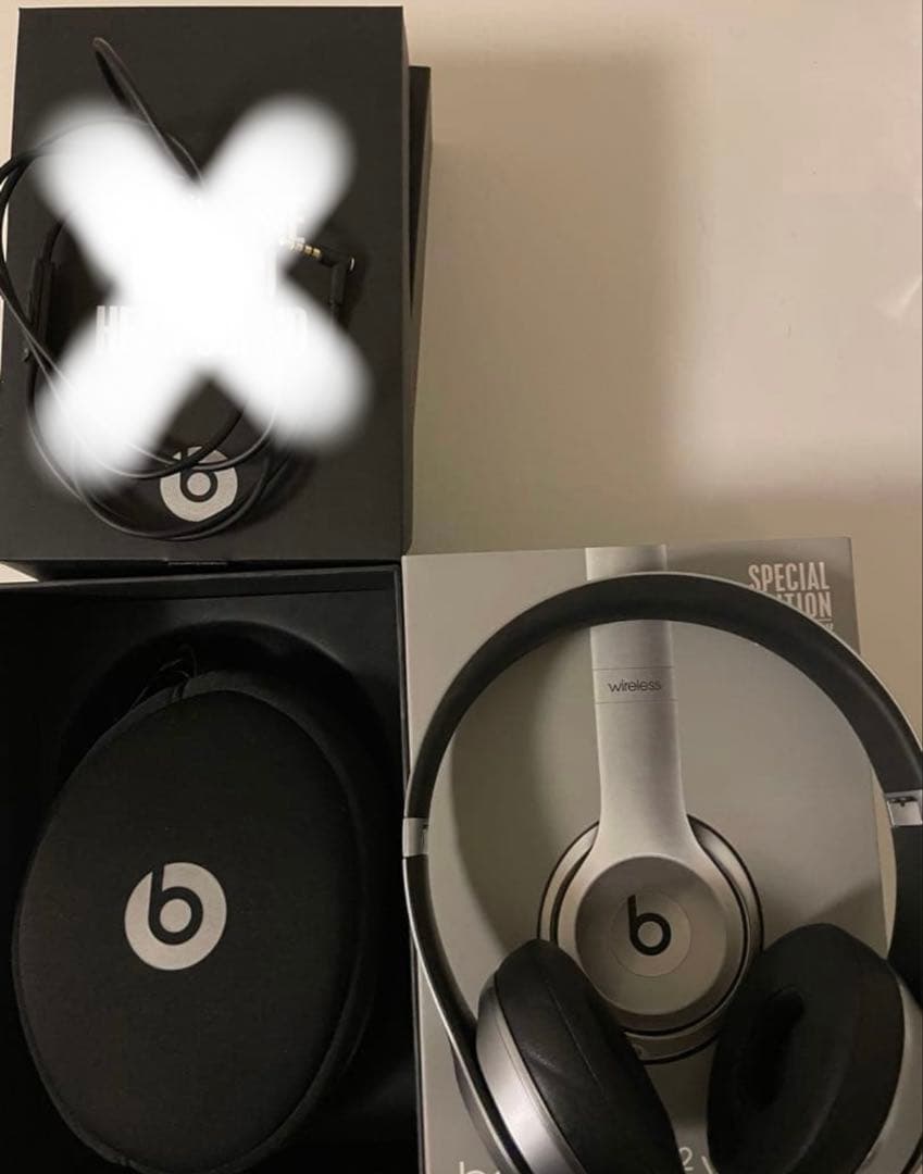 ヘッドホン beats solo2 wireless special edition