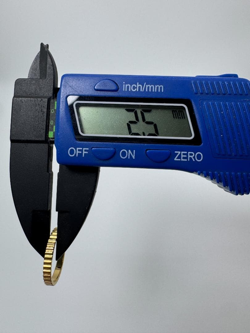 K18ゴールド ギザギザリング 1.07g/11号