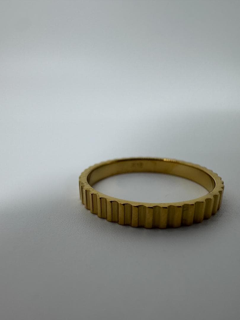 K18ゴールド ギザギザリング 1.07g/11号