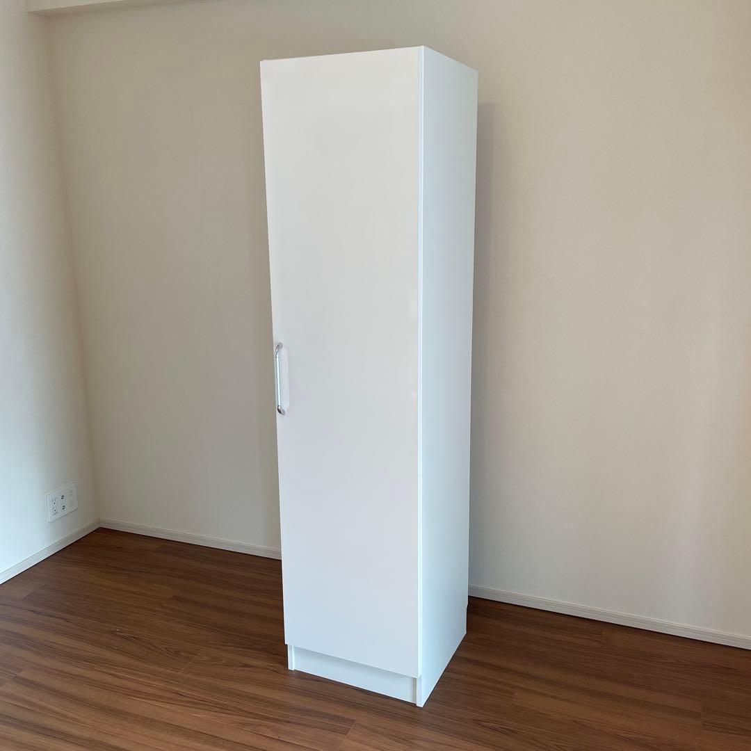 ディノス　キャビネット　幅45cm・奥行45cm・高さ180㎝程度