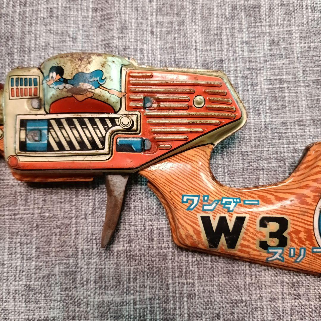 W3 ワンダー　スリー　トミーガン