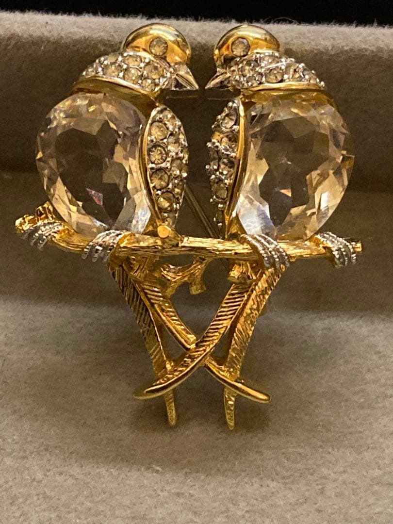 再出品 【遺品整理等】アクセサリー類まとめ売り レア／スワロフスキーラブバード他