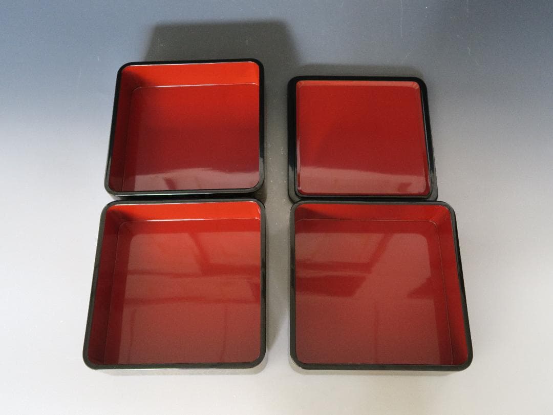 【輪島塗】沈金牡丹彫 三段重箱 六五重 内朱塗 天然木 共箱