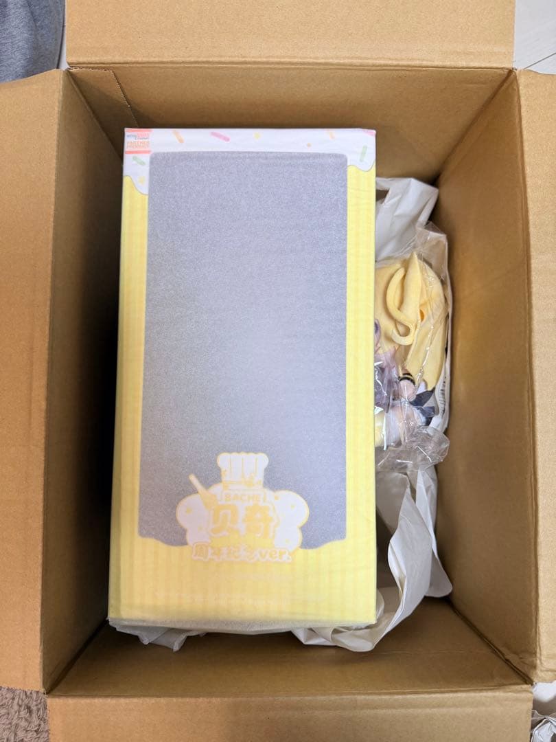 【難あり】アズールレーン バッチ アニバーサリーイラスト Ver.ぬいぐるみ付き