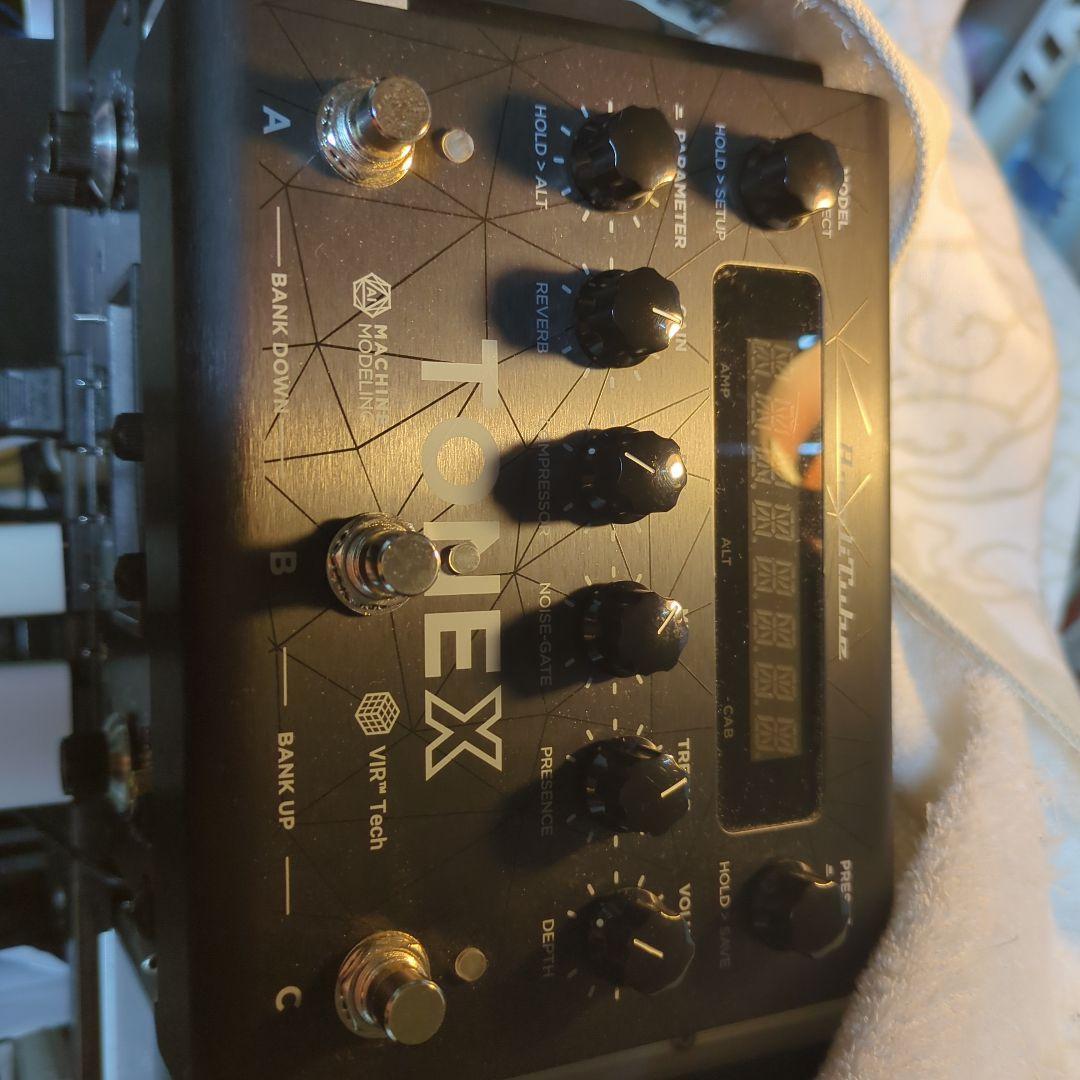 AmpliTube TONEX ペダル