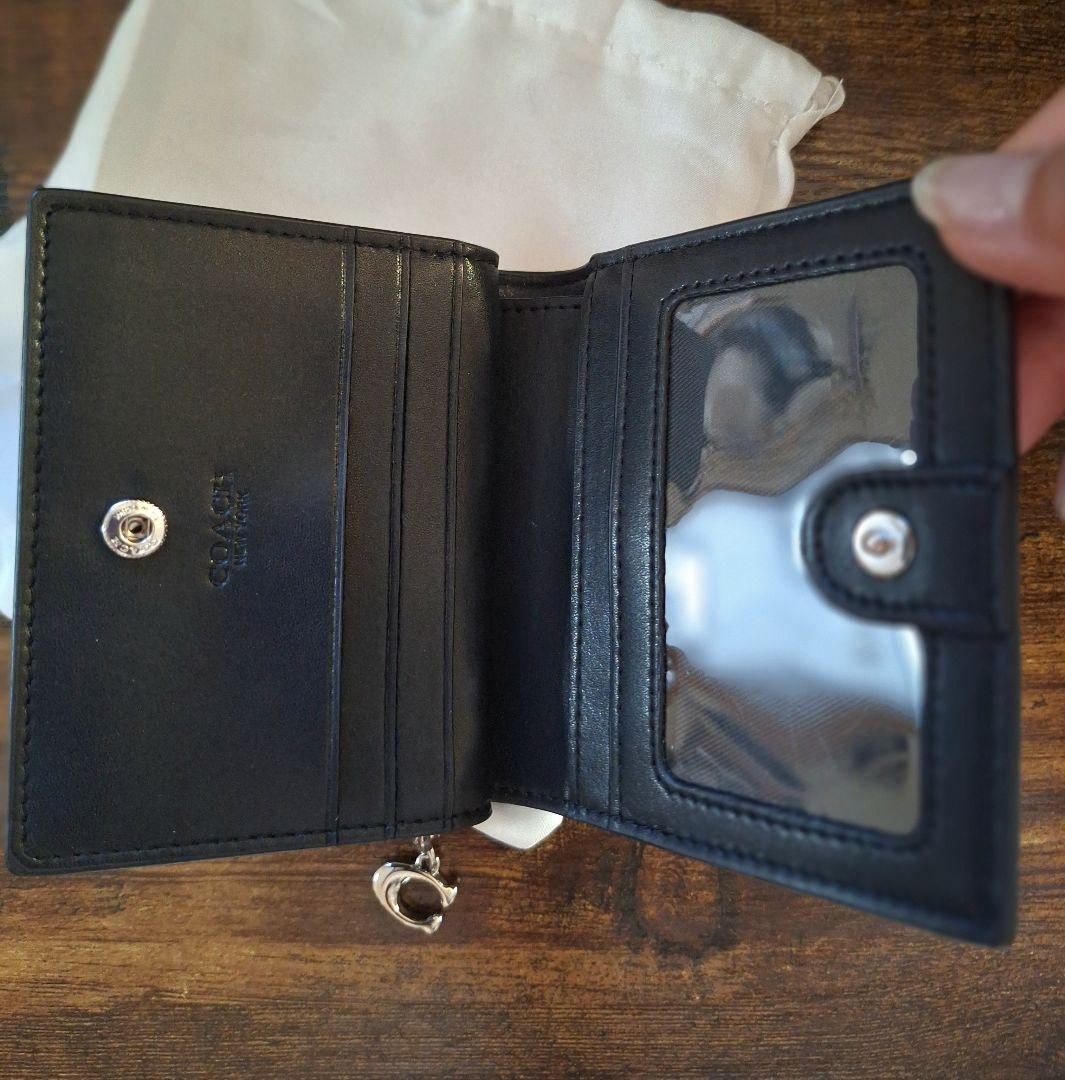 超美品 COACHコーチ 財布 アニマル ブラック&ホワイト
