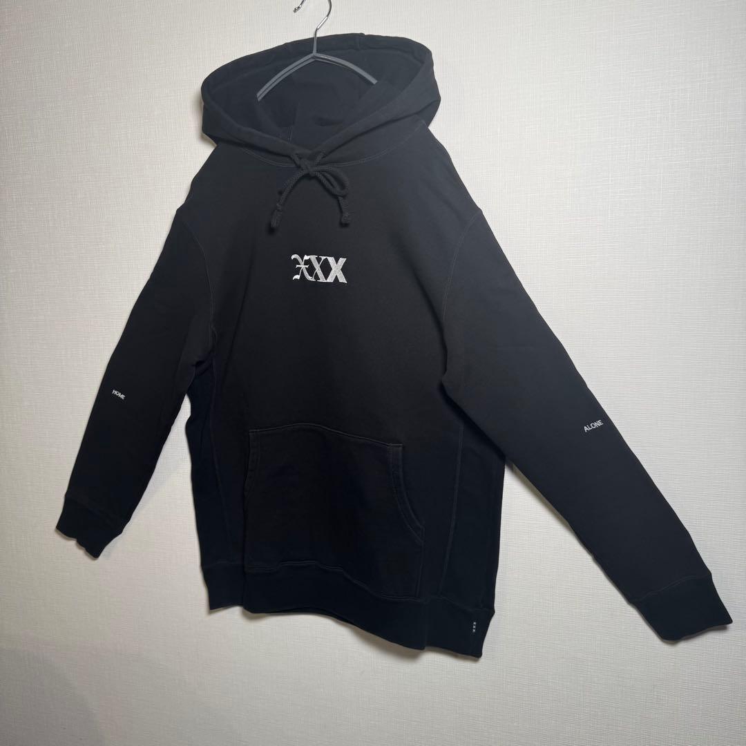 ★極美品★ ゴッドセレクションXXX　センター刺繍ロゴ　　　Lサイズ