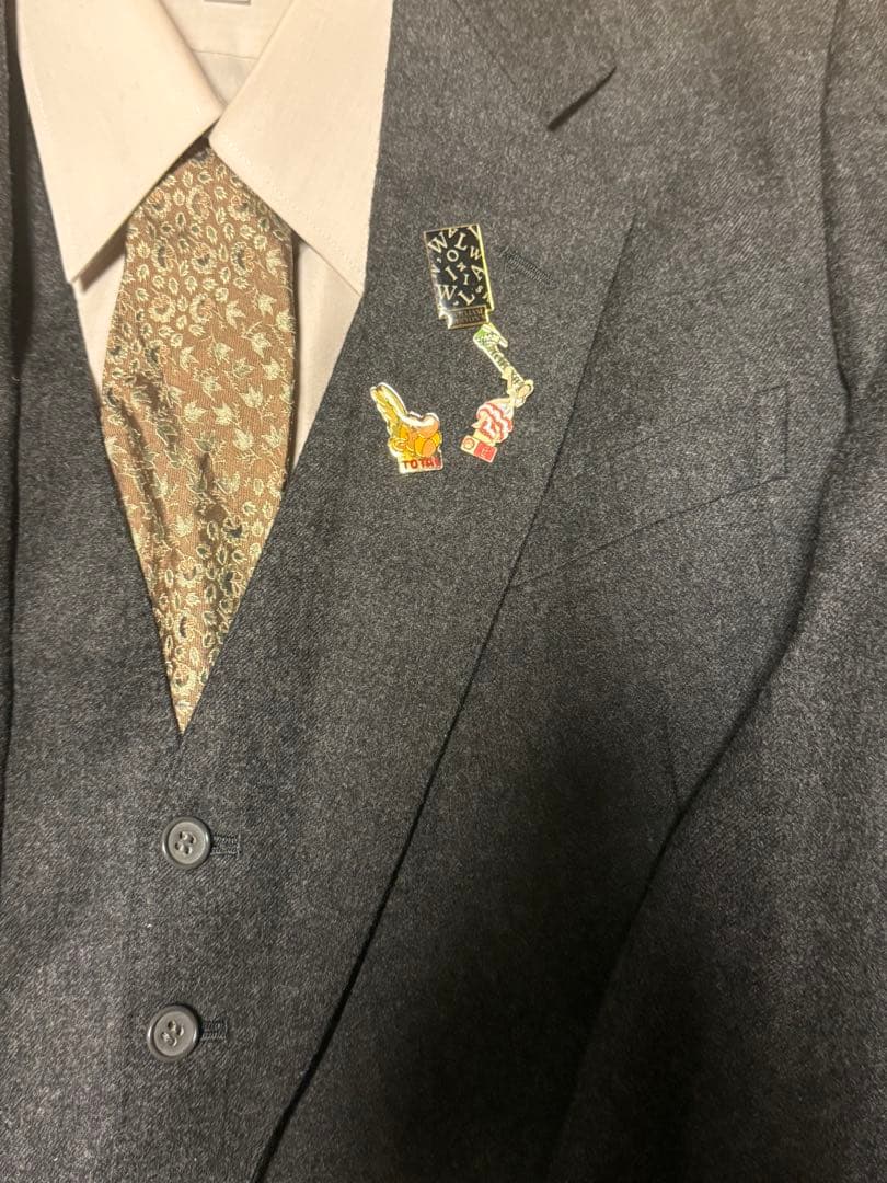 Yves Saint Laurent ダークグレー スーツ一式 成人式スーツ