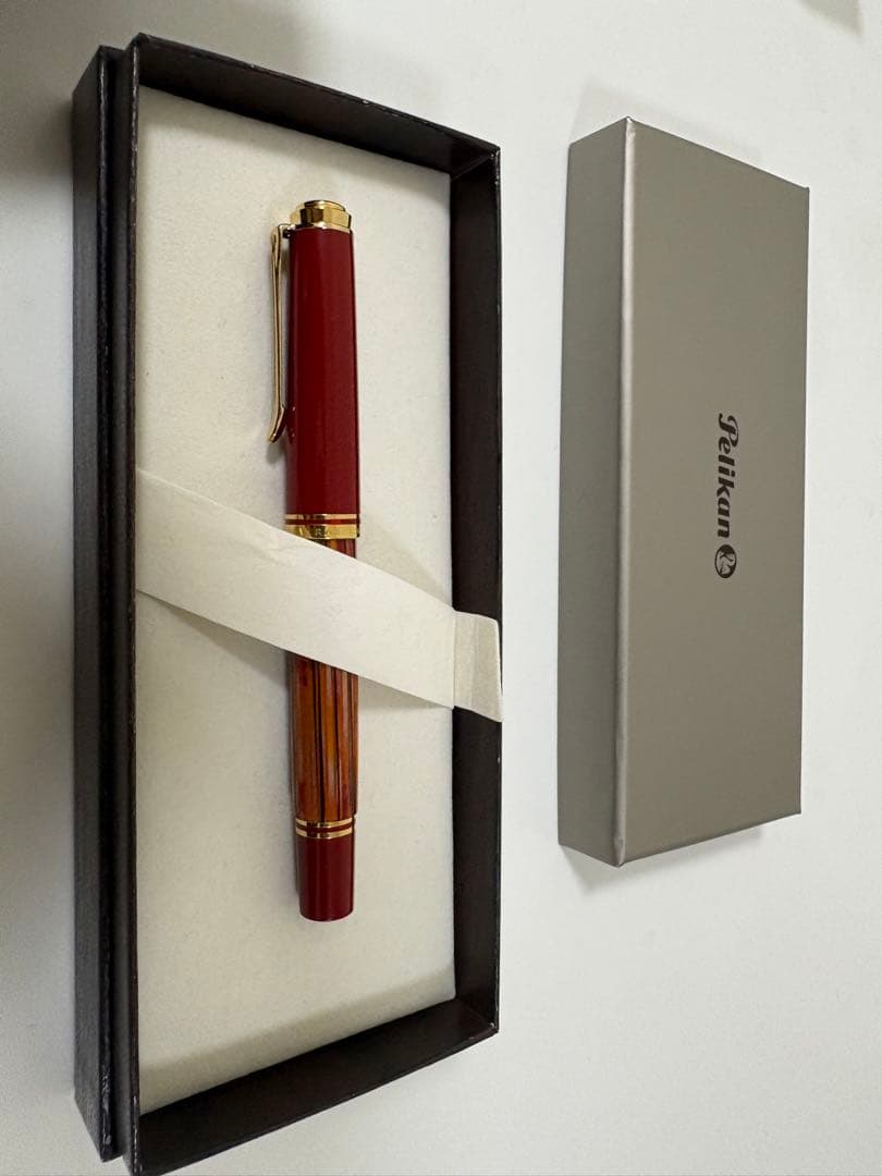 Pelikan M600万年筆 トータスシェルレッド(限定色)