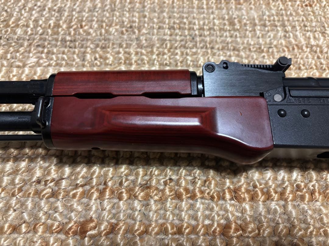 東京マルイ　AKM ガスブロ【予備マガジン付き】