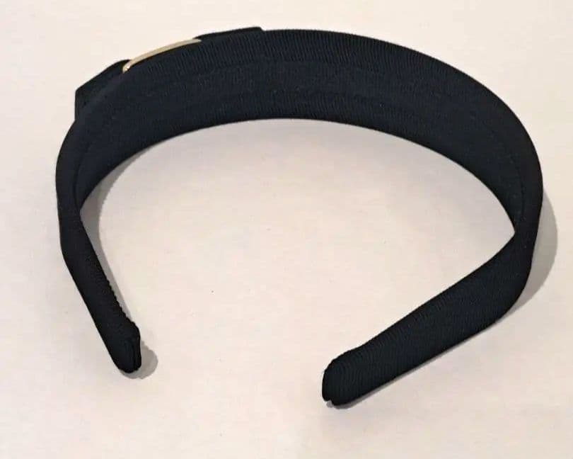 Salvatore Ferragamo　フェラガモ　ヴァラリボン　カチューシャ