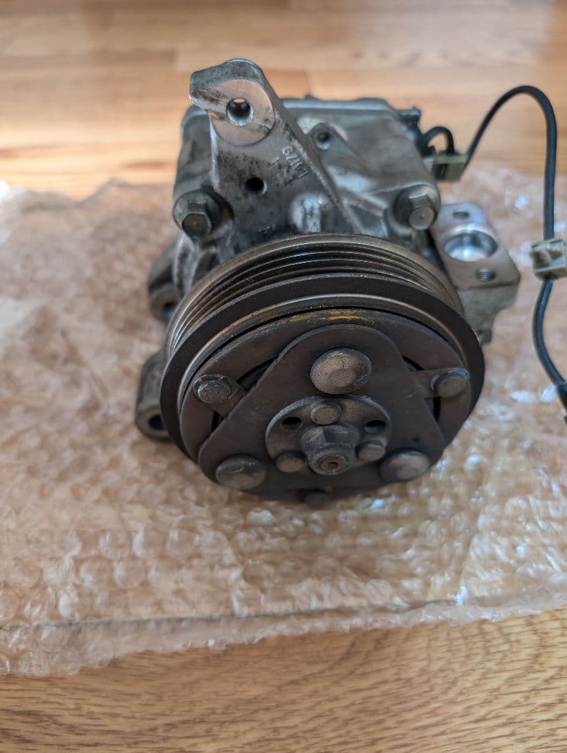 JF1N−boxのエアコンコンプレッサー値下げしました。