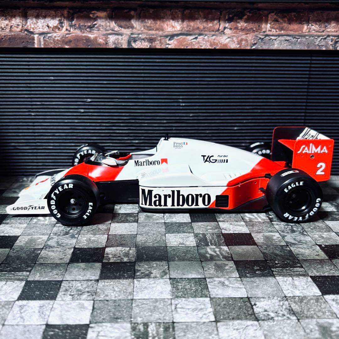 ワンオフカスタム 1/18 Solido マクラーレン MP4/2B 1985