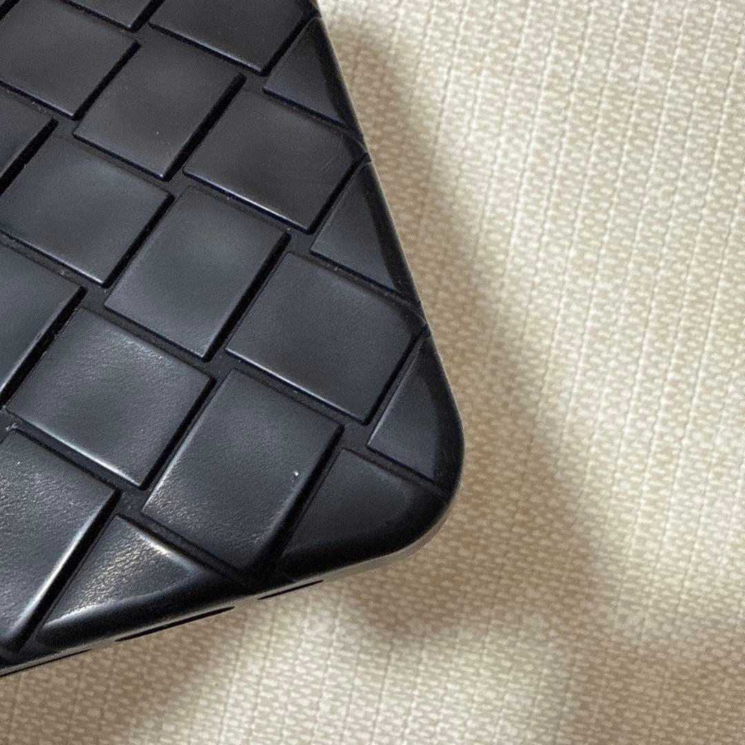 ボッテガ　iPhone16proケース