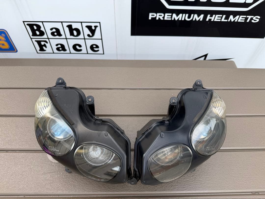 ZZR1400 / ZX-14 純正ヘッドライト 左右セット 破損無し